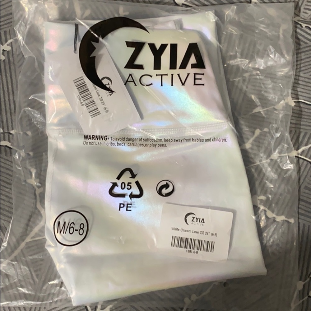 Zyia Unicorn Leggings 6-8 (m)